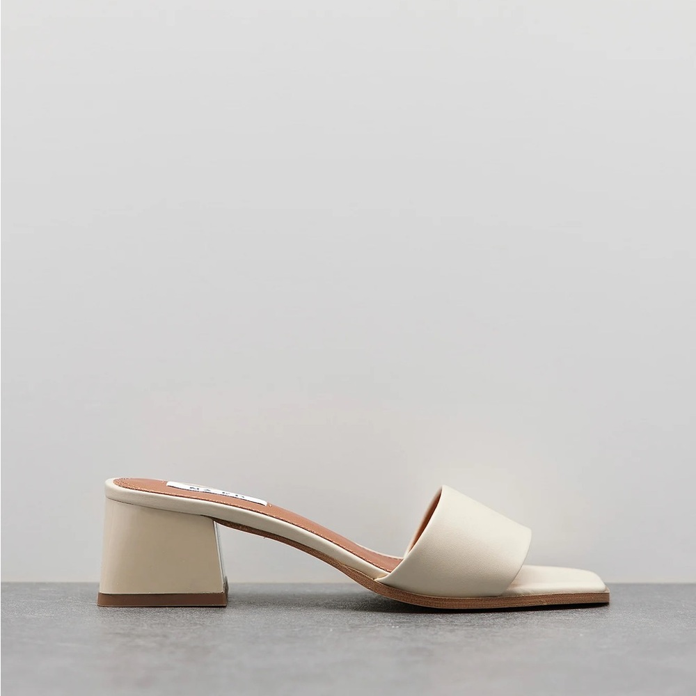 NA-KD Basic beige mules